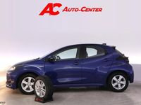 Käytetty Toyota Yaris Hybrid Active 116 HP (85 kW) 2020 Viistoperä