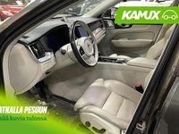 Käytetty Volvo XC60 Business Edition 190 HP (139 kW) 2017 Hopea / harmaa Katumaasturi
