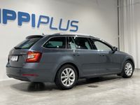 käytetty Skoda Octavia Combi 2,0 TDI 184 4x4 Style DSG Autom. - RAHOITUSKORKO 3,75% - Lämpölasi / Navi / Kessy / Led / Adapt.vak / Blis / Lämpöratti