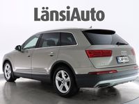 käytetty Audi Q7 Land of quattro Edition 3,0 V6 TDI 160 kW quattro tiptronic ** Suomi-auto / Navi / Nelipyöräohjaus /