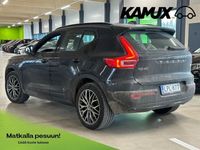 käytetty Volvo XC40 P8 AWD R-Design / Juuri tullut! / Panorama / Harman&Kardon / Vetokoukku / 2x Vanteet /