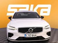 Käytetty Volvo S60 Business Edition 392 HP (288 kW) 2020 Sedan