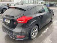 käytetty Ford Focus 2,0 EcoBoost 250hv ST 5-ov - 3kk lyhennysvapaa