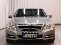 käytetty Mercedes E200 BE T A