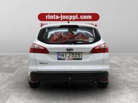 käytetty Ford Focus 2,0 TDCi 140 hv PowerShift Trend A6 Wagon - **1-omisteinen! Merkkiliikkeen huoltokirja / Vetokoukku / Vakionopeudensäädin / Lämmitettävä tuulilasi**