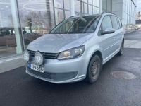 käytetty VW Touran Comfortline 1,4 TSI EcoFuel 110 kW (150 hv) - 3kk lyhennysvapaa - 7h, h-kirja