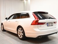 käytetty Volvo V90 D4 Momentum aut ** Juuri Tullut / VOC / P-Tutkat **