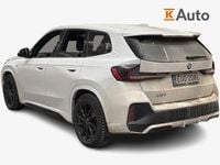 Käytetty BMW iX1 M Sport 200 kW (272 HP) 2023 Valkoinen Katumaasturi