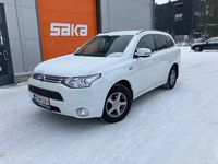 Käytetty Mitsubishi Outlander P-HEV 121 HP (88 kW) 2014 Farmari
