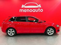 Käytetty Audi A3 Sportback Attraction 125 HP (91 kW) 2010 Viistoperä