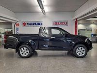 käytetty Isuzu D-Max Space Cab 163 TDi 4WD 6AT LX Black Edition