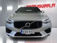Käytetty Volvo XC60 R-Design 320 HP (235 kW) 2018 Katumaasturi