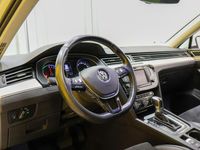 käytetty VW Passat Variant GTE Plug-In Hybrid 160 kW (218 hv) DSG-automaatti LEDIT / SÄHKÖTOIMINEN TAKAKONTINLUUKKU /