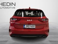 Käytetty Kia Ceed LX 101 HP (74 kW) 2022 Punainen Viistoperä