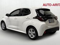 Käytetty Toyota Yaris 114 HP (83 kW) 2024 Valkoinen Viistoperä