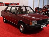 Käytetty Renault R9 1982 Punainen Sedan