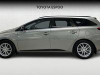 Käytetty Toyota Auris Touring Sports Edition 99 HP (72 kW) 2017 Harmaa Farmari