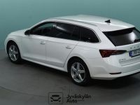 Käytetty Skoda Octavia Ambition 150 HP (110 kW) 2021 Valkoinen Farmari