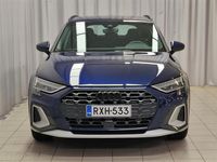 Käytetty Audi A3 e-tron 150 HP (110 kW) 2024 Sininen Viistoperä
