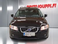 Käytetty Volvo V70 Business Edition 175 HP (128 kW) 2010 Musta Farmari