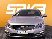 Käytetty Volvo V60 Summum 288 HP (211 kW) 2016 Farmari
