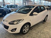 Käytetty Mazda 2 Dynamic 102 HP (75 kW) 2011 Valkoinen Viistoperä