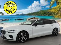 Käytetty Volvo V60 R-Design 392 HP (288 kW) 2021 Farmari
