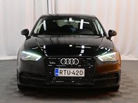 Käytetty Audi A3 Sportback e-tron Sport 150 HP (110 kW) 2016 Viistoperä