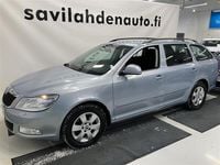 Käytetty Skoda Octavia Ambiente 105 HP (77 kW) 2011 Sininen Farmari