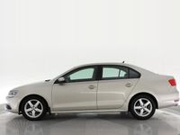 käytetty VW Jetta Comfortline 1,6 TDI 77 kW (105 hv) BlueMotion Technology DSG-automaatti