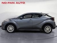 Käytetty Toyota C-HR Active 122 HP (89 kW) 2022 Hopea Katumaasturi