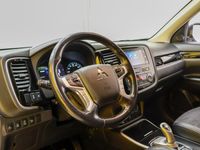 käytetty Mitsubishi Outlander P-HEV 4WD Business /