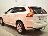 käytetty Volvo XC60 B4 AWD D-MHEV Business R-Design Edition aut | Rahoitustarjous 2,49 % + kulut