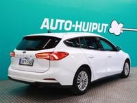 Käytetty Ford Focus Titanium 125 HP (91 kW) 2021 Farmari