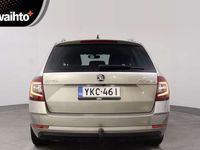 käytetty Skoda Octavia Combi 2,0 TDI DPF 4X4 Scout