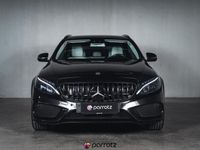 käytetty Mercedes C350e AMG ** Panorama / Airmatic / Sähköpenkit muistilla / Sähkökontti / Tutkat / Iso näyttö *