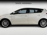 Käytetty Toyota Auris Active 116 HP (85 kW) 2017 Valkoinen Viistoperä