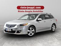 käytetty Honda Accord Tourer 2,0 Executive AT Business - Vetokoukku, nahkasisustus, moottorilämmitin ja sisäpistoke, Xenon