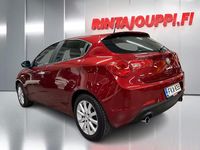 Käytetty Alfa Romeo Giulietta 140 HP (102 kW) 2011 Viistoperä