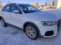 Käytetty Audi Q3 Business 150 HP (110 kW) 2016 Katumaasturi