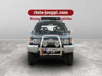 käytetty Mitsubishi Pajero Station Wagon 3,0 V6 GLS 3d - Isolla koneella, Valmis kovaan ajoon