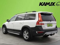 käytetty Volvo XC70 AWD Farmari (AC) 4ov 2400cm3 / PA-lämmitin / On Call /