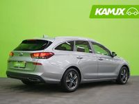 Käytetty Hyundai i30 Comfort 159 HP (116 kW) 2023 Hopea / harmaa Farmari