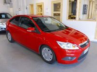 käytetty Ford Focus 1,6 100hv Ambiente 5d