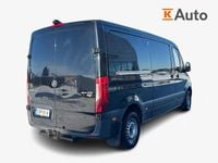 Käytetty Mercedes Sprinter 143 HP (105 kW) 2020 Musta Van