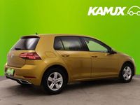 Käytetty VW Golf VII Highline 116 HP (85 kW) 2019 Keltainen / beige Sedan