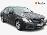Käytetty Mercedes E220 Avantgarde 170 HP (125 kW) 2009 Musta Sedan