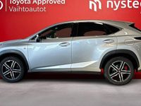 Käytetty Lexus NX300h Sport Line 155 HP (114 kW) 2015 Hopea Katumaasturi