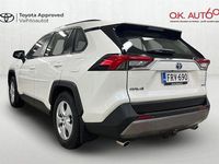 Käytetty Toyota RAV4 Active 215 HP (158 kW) 2020 070 Katumaasturi