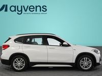 Käytetty BMW X1 Sport Line 220 HP (161 kW) 2022 Valkoinen Katumaasturi